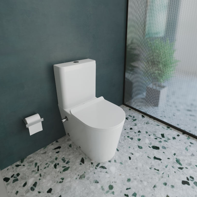 Titan Toilet seat and cover Soft close